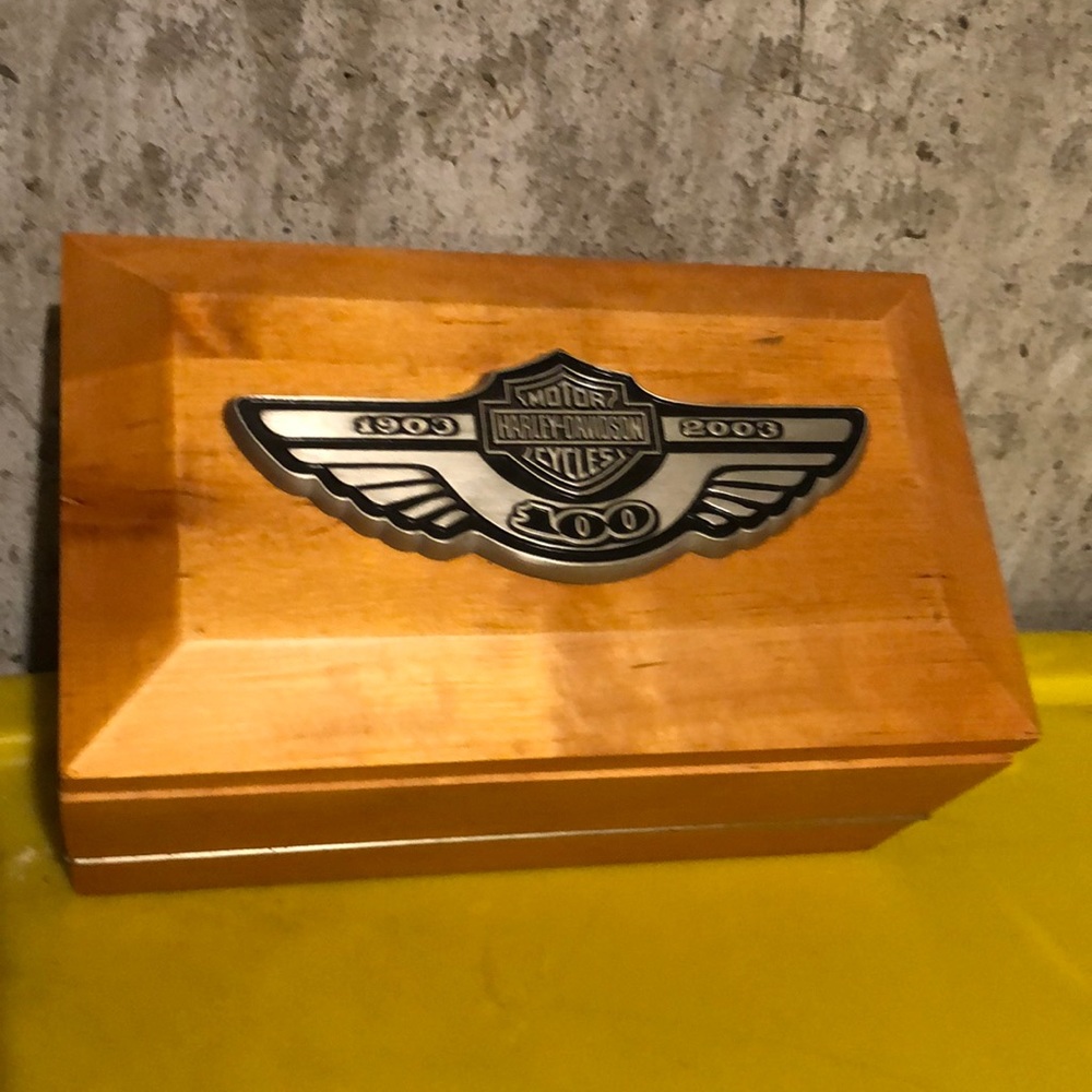 Harley Davidson Mens valet box